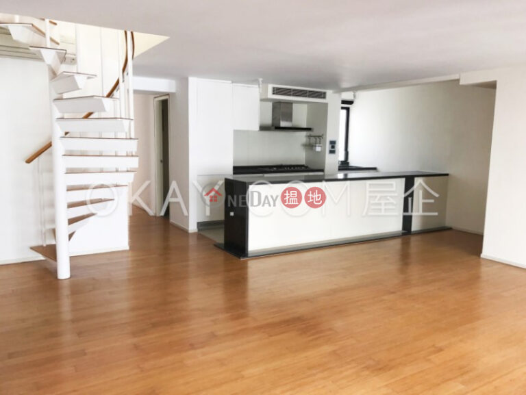 Rare 3 bedroom on high floor with rooftop & balcony | Rental