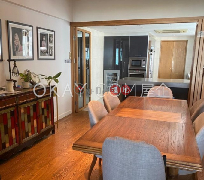 Efficient 3 bedroom with balcony & parking | Rental