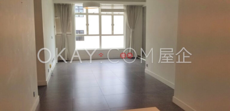 Charming 2 bedroom on high floor with rooftop | Rental