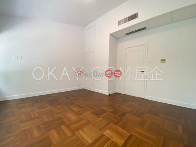 Stylish house with terrace, balcony | Rental