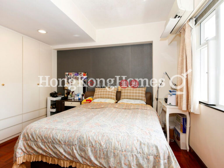 3 Bedroom Family Unit for Rent at Y. Y. Mansions block A-D