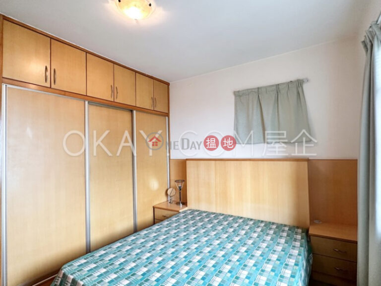 Efficient 2 bedroom with sea views, balcony | Rental