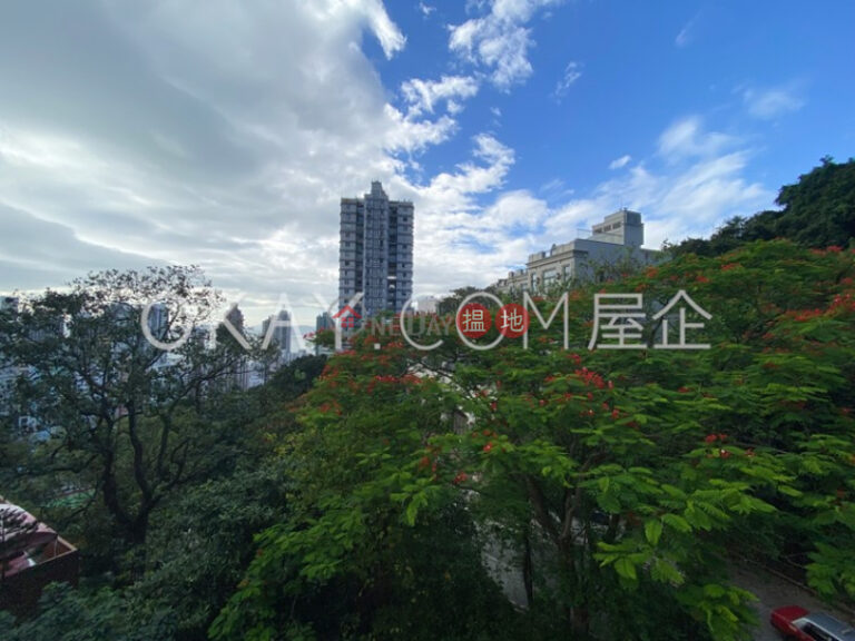 Efficient 3 bedroom with balcony & parking | Rental