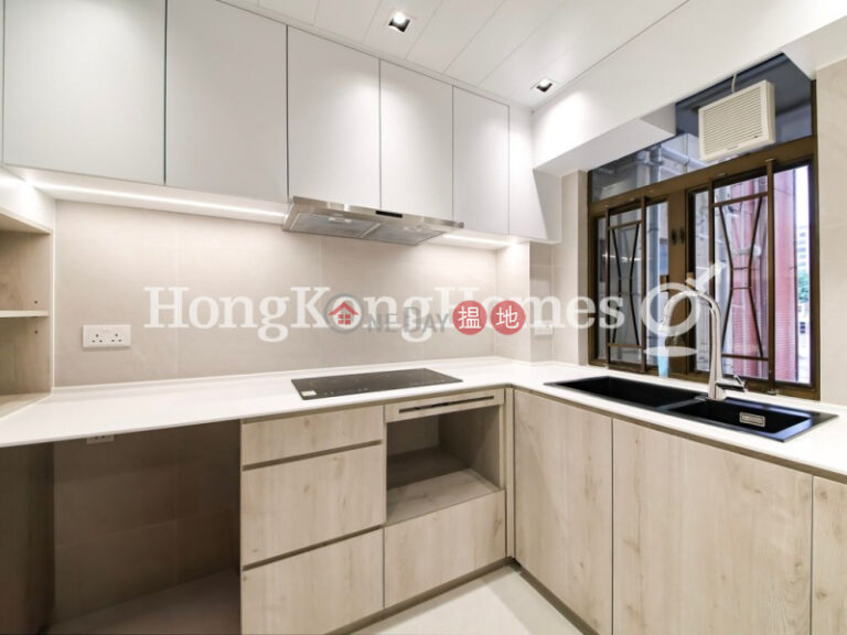 2 Bedroom Unit for Rent at Pokfulam Gardens