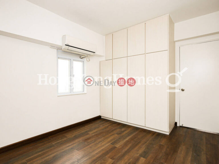 3 Bedroom Family Unit for Rent at Y. Y. Mansions block A-D