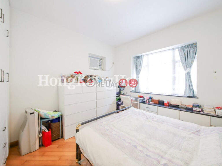 2 Bedroom Unit for Rent at Block 25-27 Baguio Villa