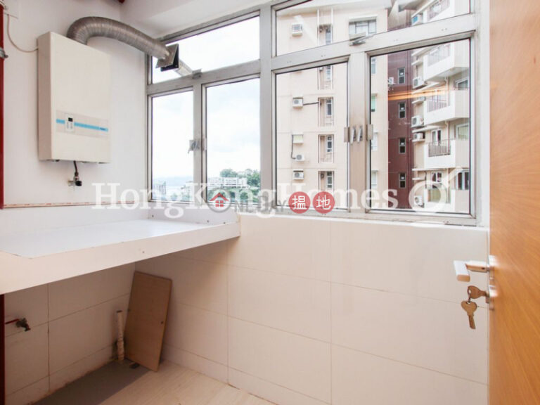 3 Bedroom Family Unit for Rent at Block 32-39 Baguio Villa