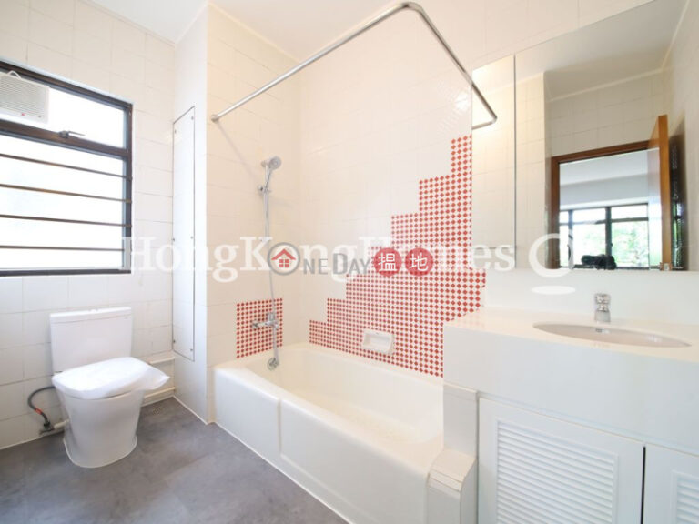 4 Bedroom Luxury Unit for Rent at Pine Grove Block 5