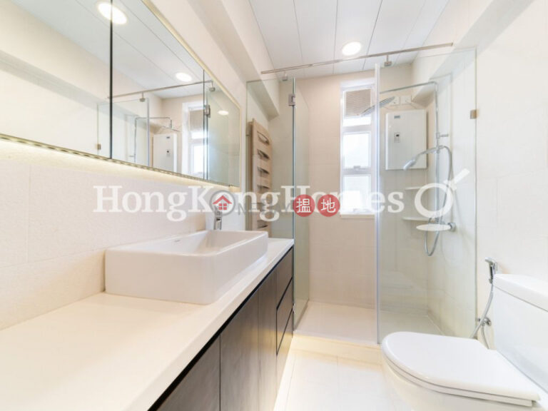 2 Bedroom Unit for Rent at Block 25-27 Baguio Villa