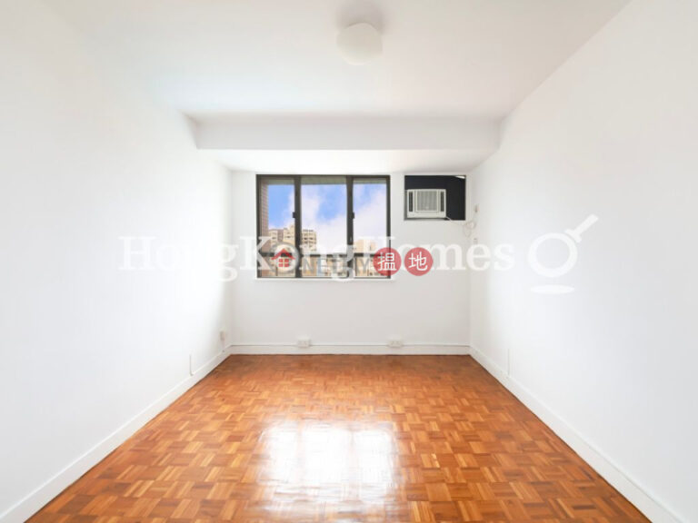 3 Bedroom Family Unit for Rent at Block 19-24 Baguio Villa