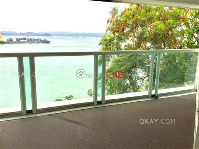 Gorgeous 4 bedroom with sea views & balcony | Rental