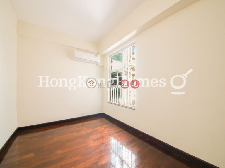 3 Bedroom Family Unit for Rent at The Regalis