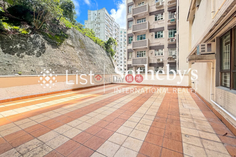 Property for Rent at POKFULAM MANSION with 3 Bedrooms