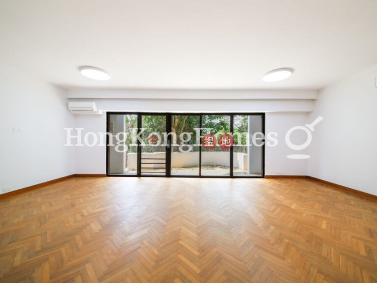 4 Bedroom Luxury Unit for Rent at Pine Grove Block 5
