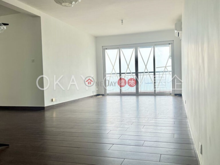 Lovely 3 bedroom on high floor with balcony | Rental
