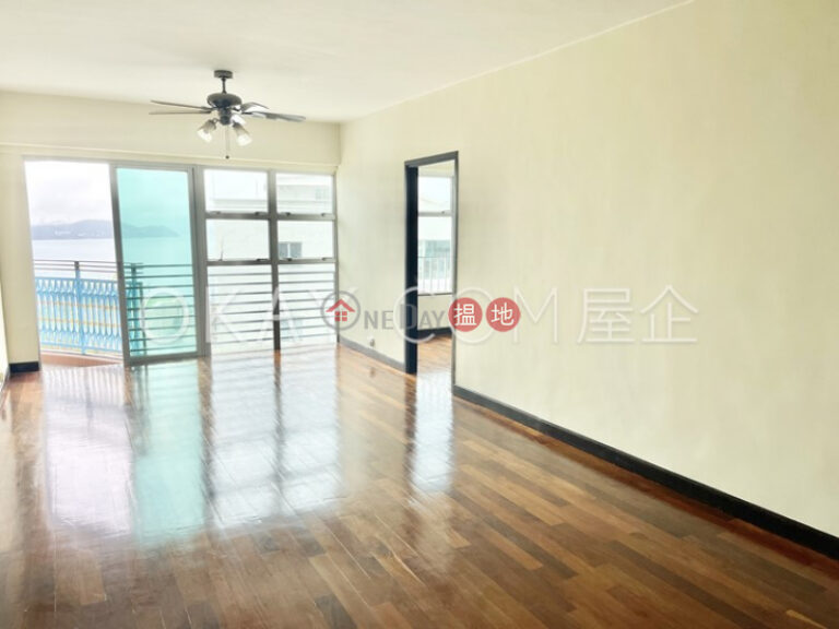 Tasteful 3 bedroom with balcony & parking | Rental