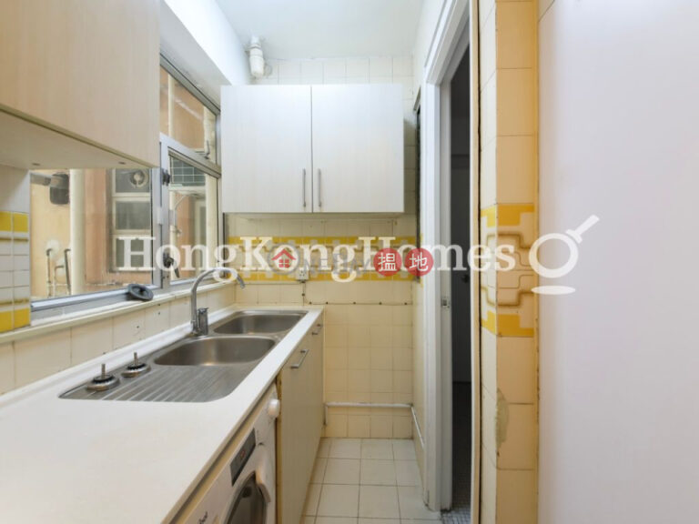 3 Bedroom Family Unit for Rent at Block 19-24 Baguio Villa