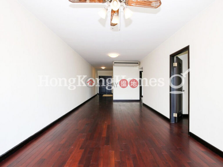 3 Bedroom Family Unit for Rent at The Regalis