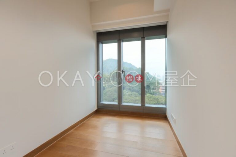 Gorgeous 4 bedroom on high floor with balcony | Rental