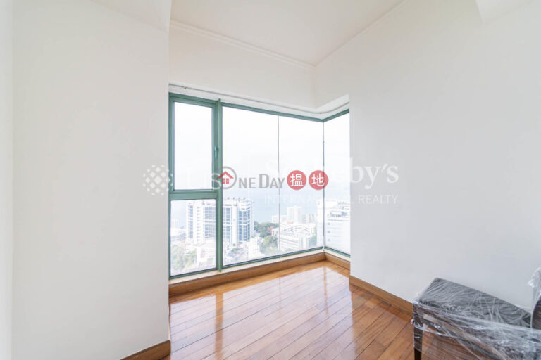 Property for Rent at Royalton with 4 Bedrooms