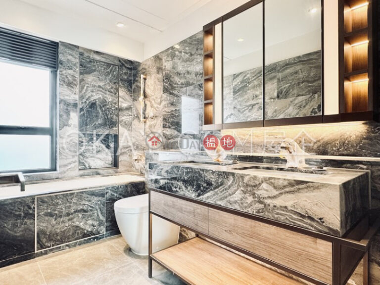 Unique 3 bedroom on high floor with balcony | Rental