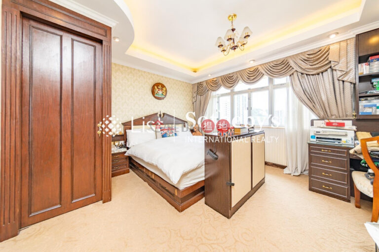 Property for Rent at Scenic Villas with 4 Bedrooms