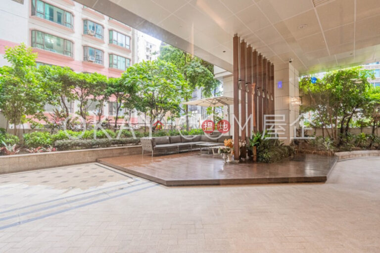Nicely kept 1 bedroom on high floor with balcony | For Sale