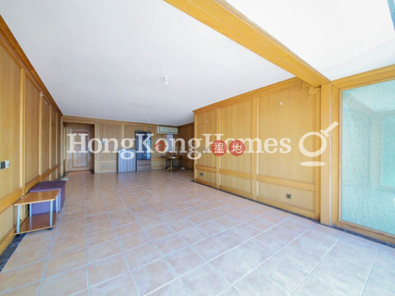 3 Bedroom Family Unit for Rent at Block 19-24 Baguio Villa