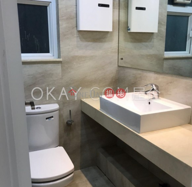 Efficient 3 bedroom with balcony & parking | Rental