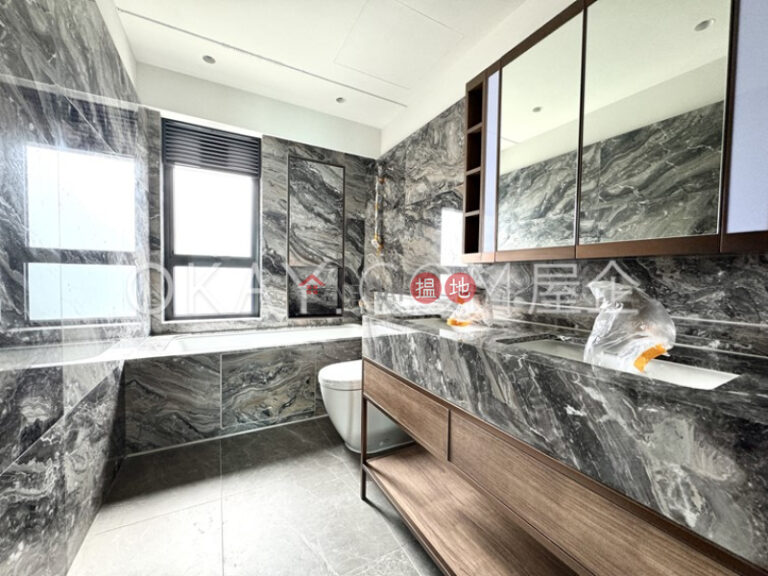 Gorgeous 3 bed on high floor with sea views & balcony | Rental