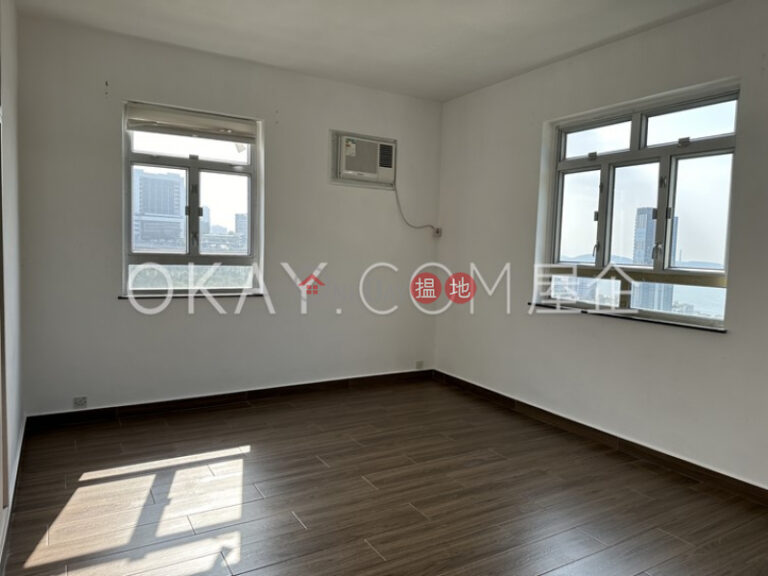 Nicely kept 3 bed on high floor with sea views | Rental