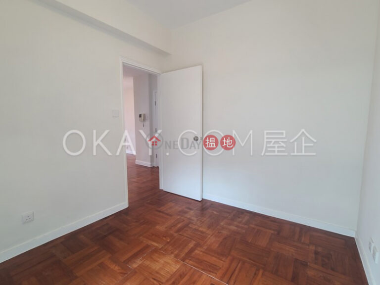 Lovely 3 bedroom with sea views, balcony | Rental