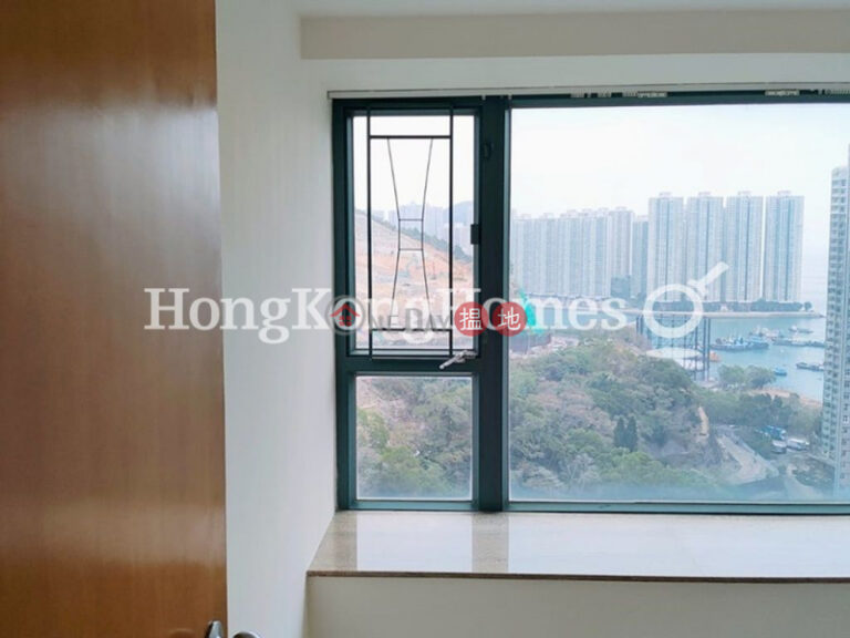 3 Bedroom Family Unit for Rent at POKFULAM TERRACE