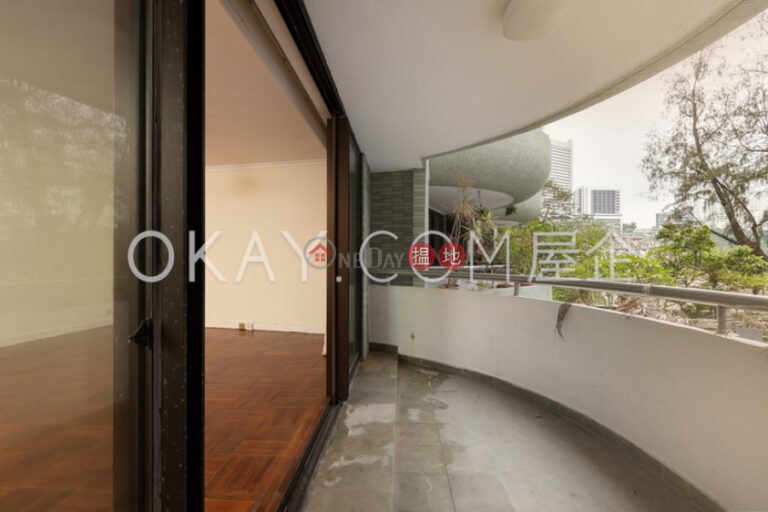 Elegant 3 bedroom with balcony & parking | Rental