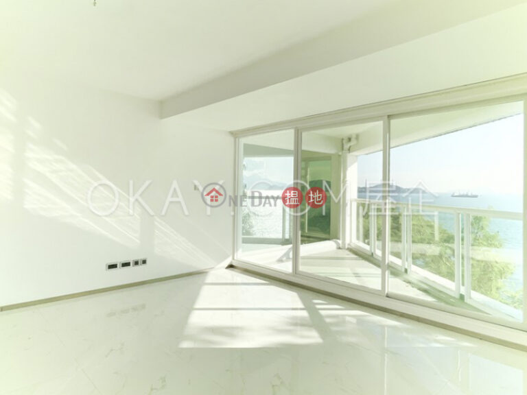 Exquisite 3 bedroom with balcony & parking | Rental