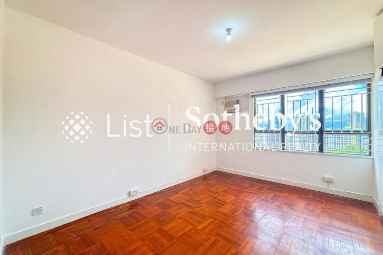 Property for Rent at POKFULAM MANSION with 3 Bedrooms