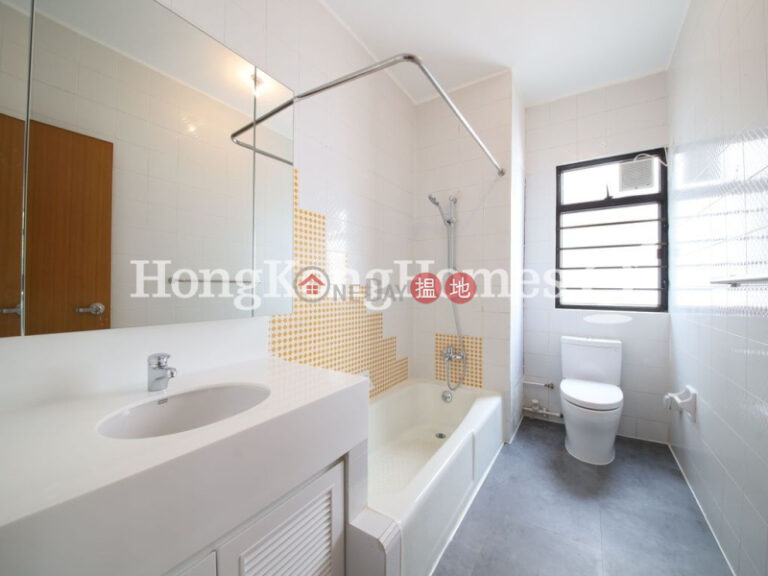 4 Bedroom Luxury Unit for Rent at Pine Grove Block 5