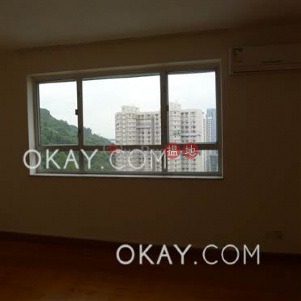 Efficient 3 bedroom with balcony & parking | Rental