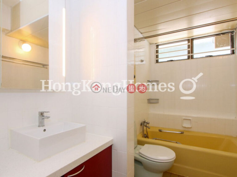 3 Bedroom Family Unit for Rent at POKFULAM MANSION