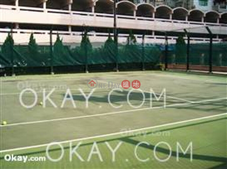 Efficient 3 bedroom with balcony & parking | Rental