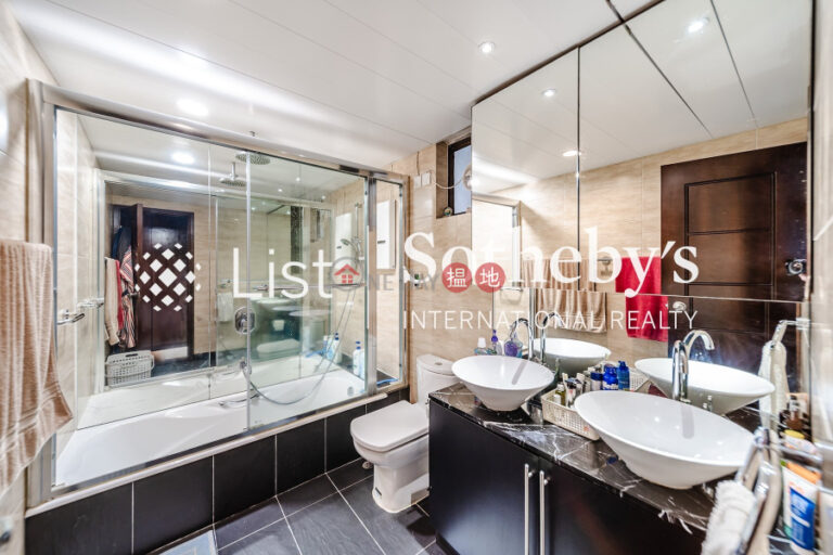 Property for Rent at Greenery Garden with 3 Bedrooms