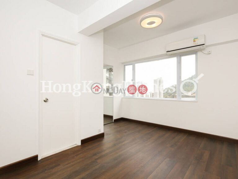 3 Bedroom Family Unit for Rent at Y. Y. Mansions block A-D