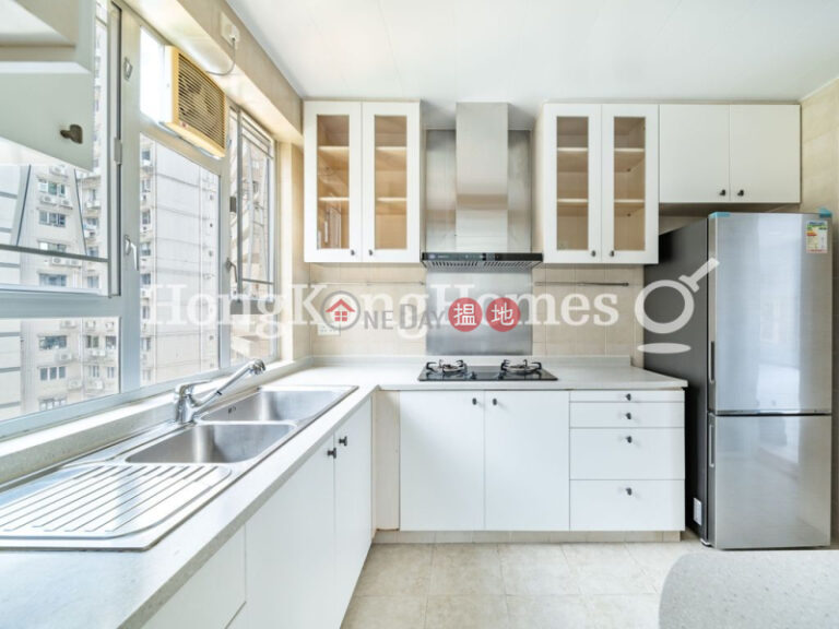 3 Bedroom Family Unit for Rent at Block 32-39 Baguio Villa