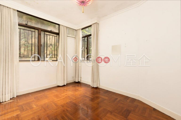 Elegant 3 bedroom with balcony & parking | Rental