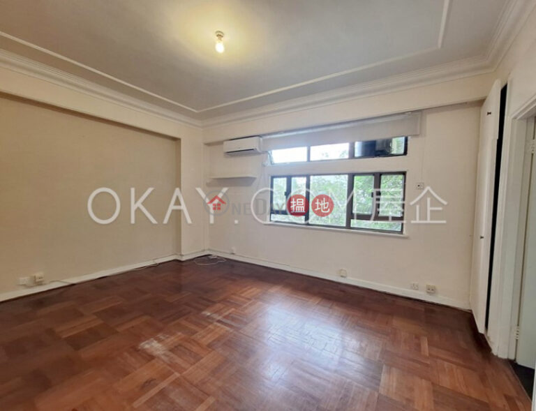 Efficient 3 bedroom with balcony & parking | Rental