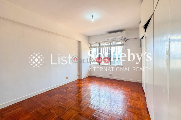 Property for Rent at POKFULAM MANSION with 3 Bedrooms