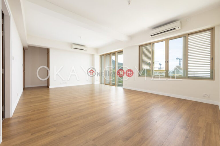 Rare 3 bedroom on high floor with sea views & balcony | Rental