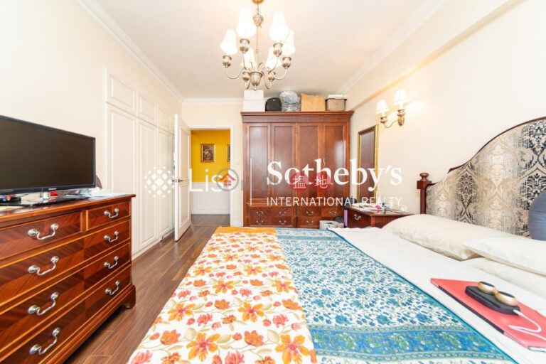 Property for Rent at Scenic Villas with 4 Bedrooms