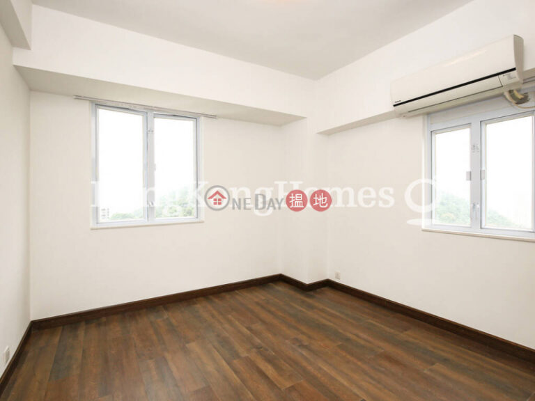 3 Bedroom Family Unit for Rent at Y. Y. Mansions block A-D