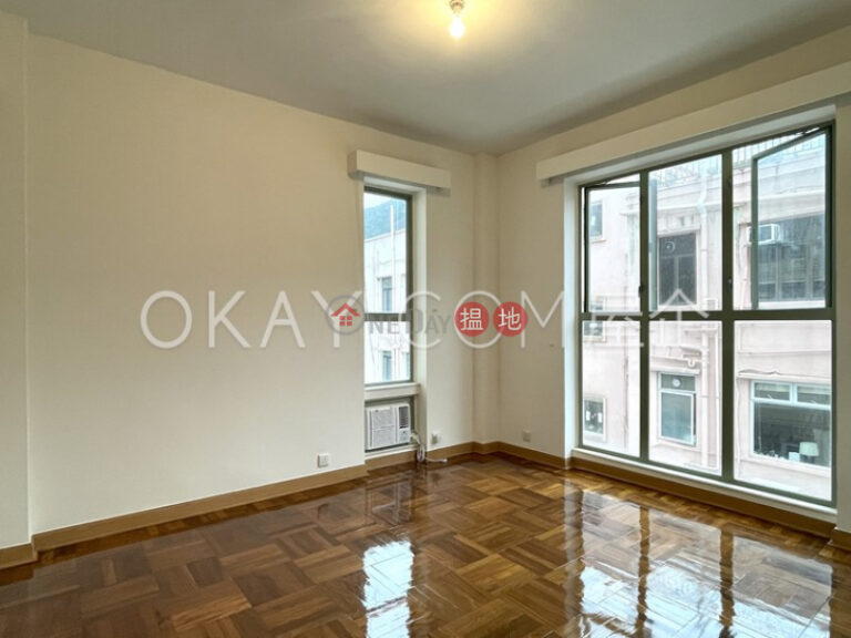 Lovely 2 bedroom with parking | Rental